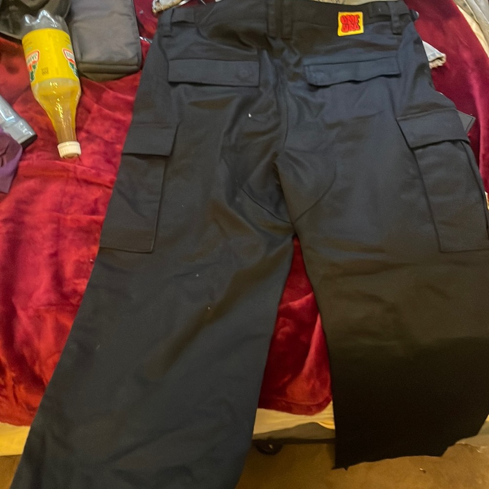 Mens Cargo black pants , Only worn Once, Adjustable waist band